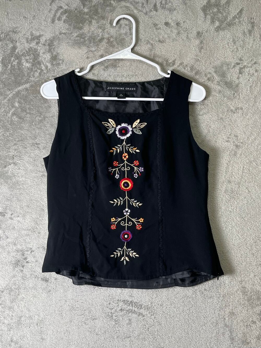 Vintage Dark Romantic Embroidered Silk Sleeveless Blouse Floral Lace Trim Size 4